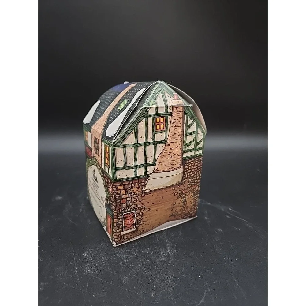 Dept 56 The Pied Bull Inn Ornament Dickens Village 1993 Collectors Edition Boxed